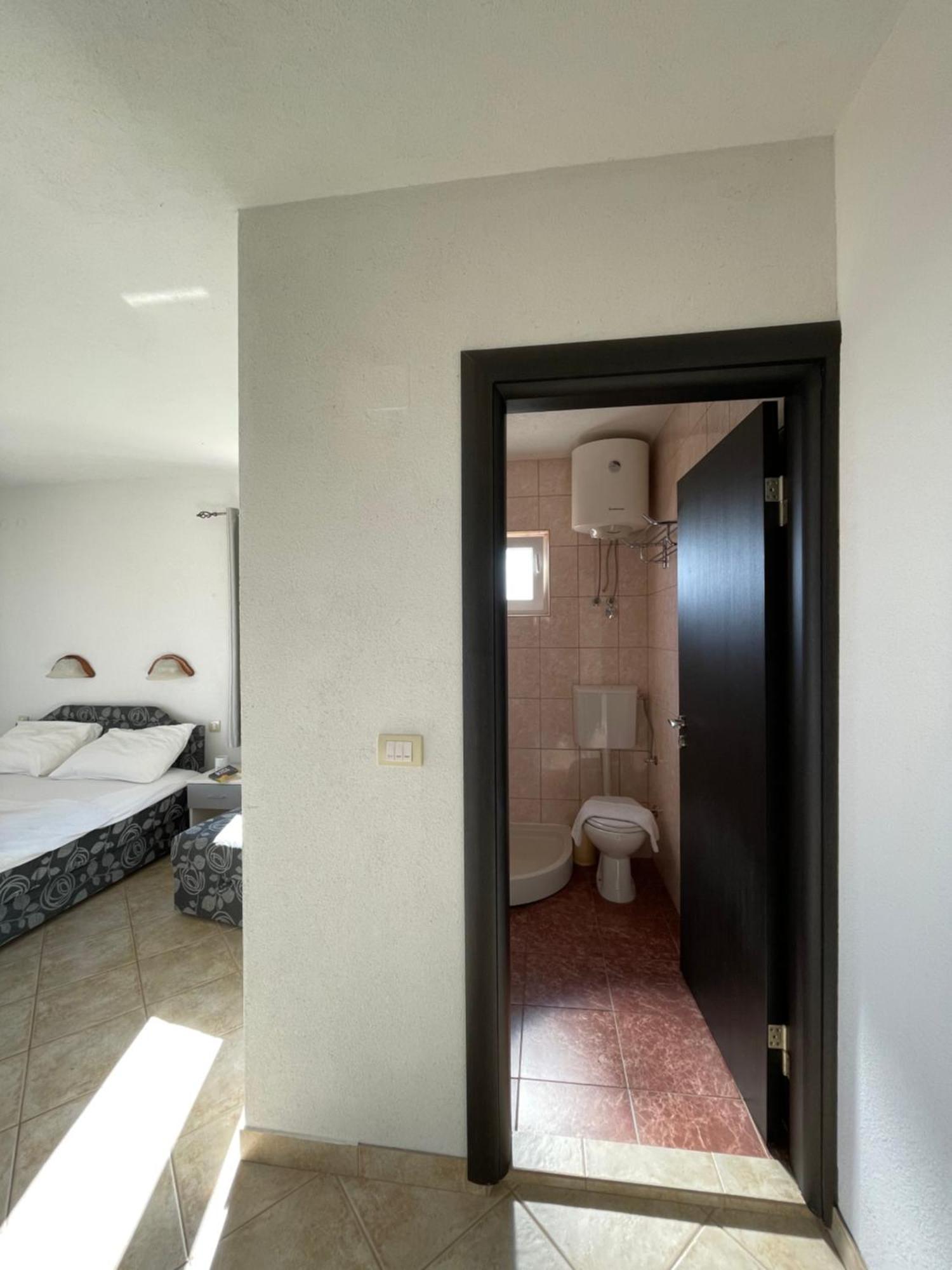 Ivanovic Bed & Breakfast