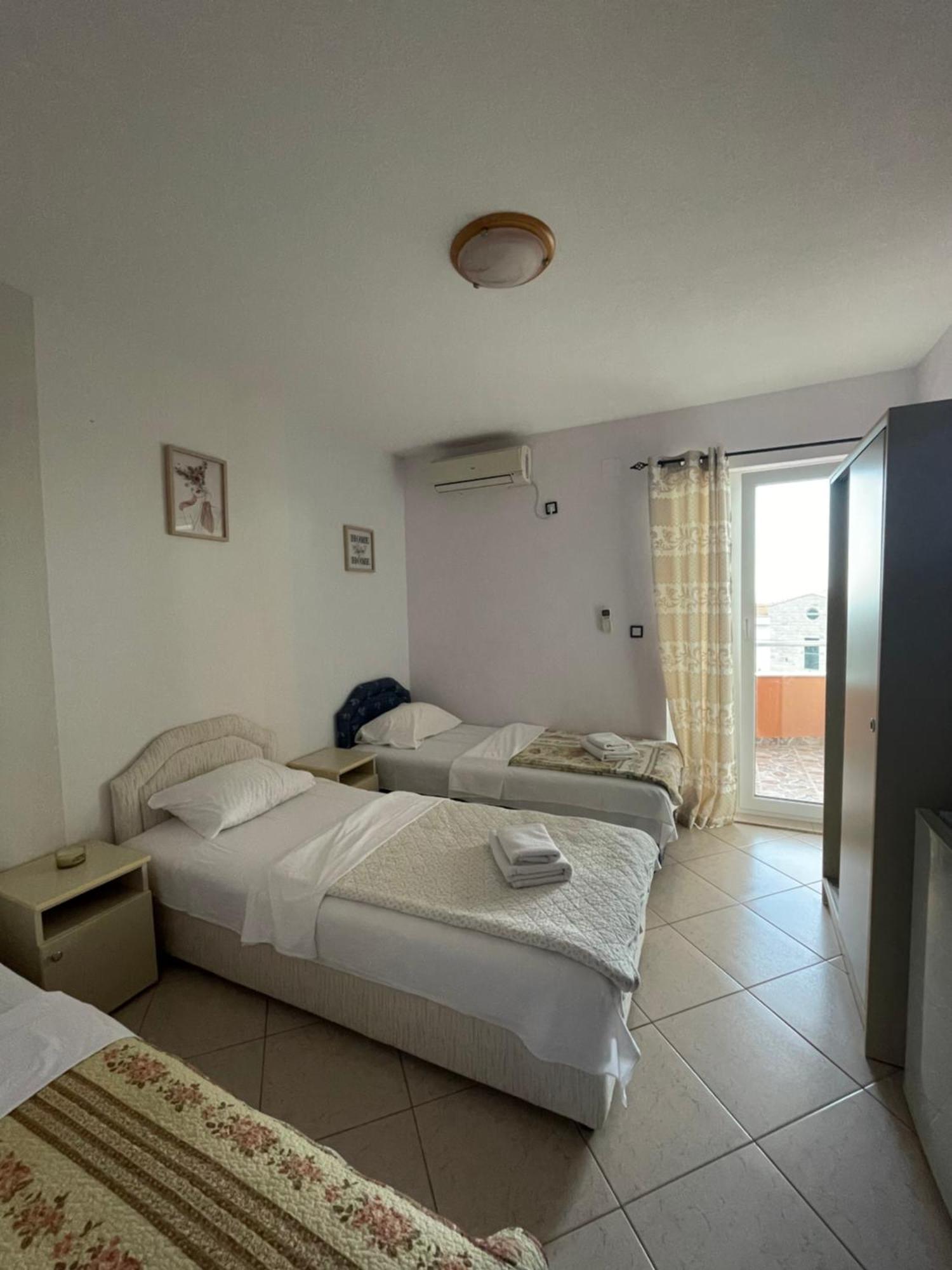 Ivanovic Bed & Breakfast Budva