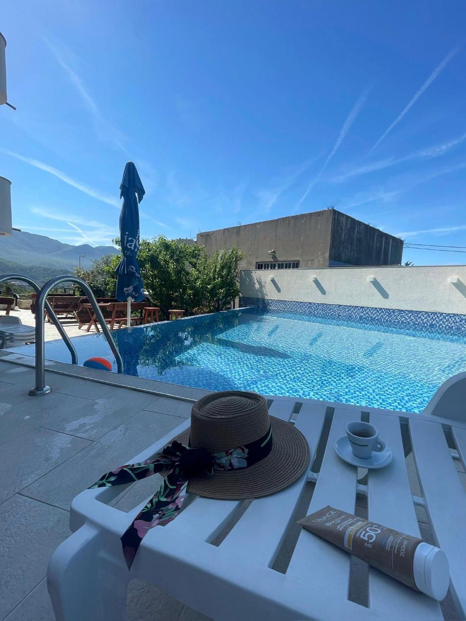 Bed & Breakfast Ivanovic 4*
