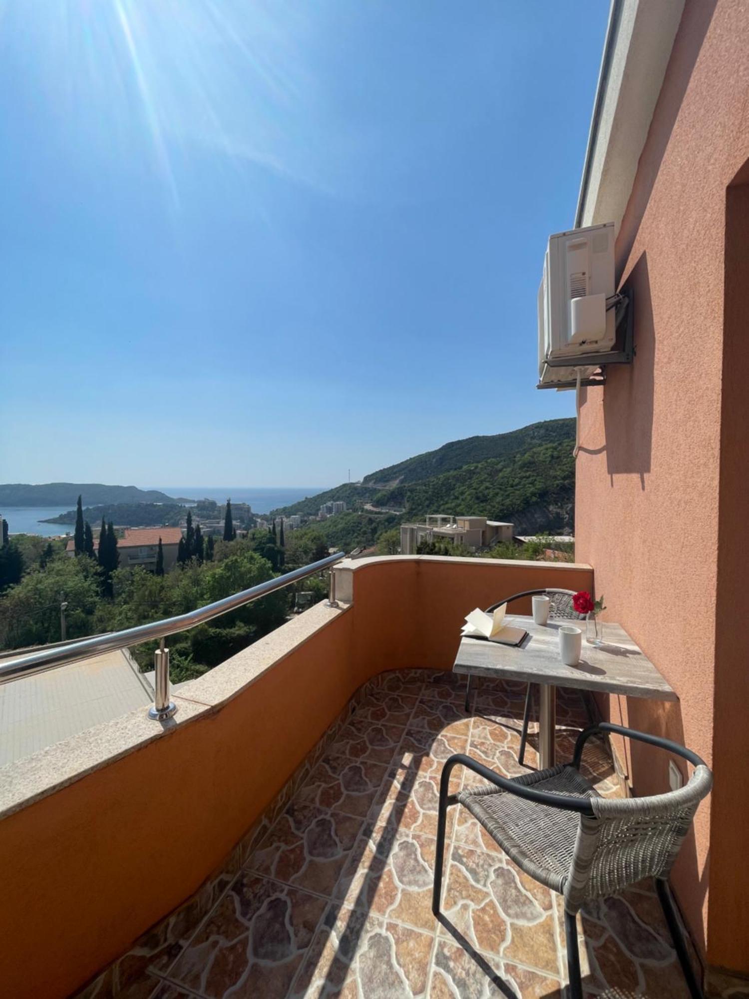 Oda ve Kahvaltı Ivanovic Budva